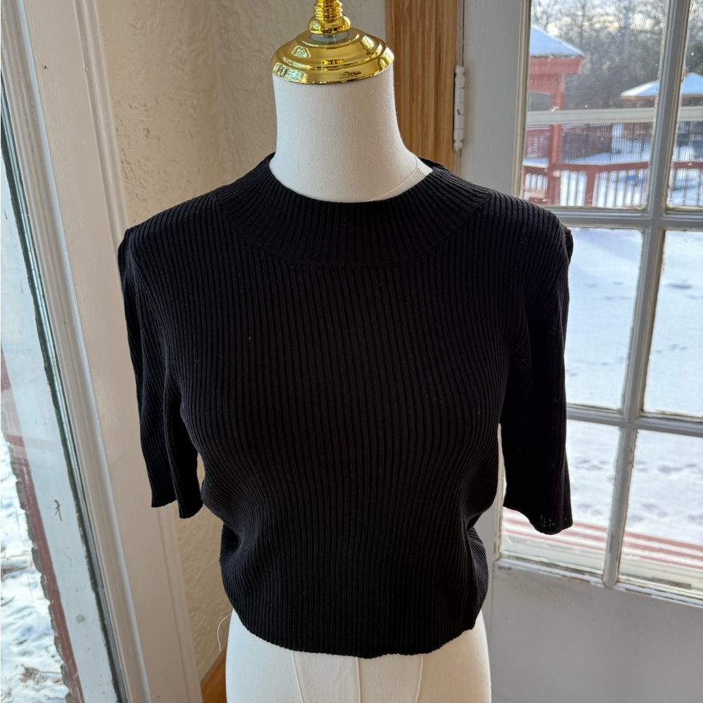 FREE PEOPLE new w/tags top in size M